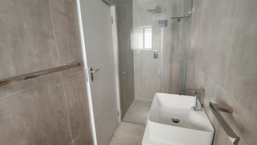 2 Bedroom Property for Sale in Hartenbos Central Western Cape